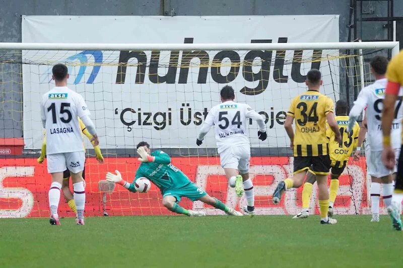 Trendyol Süper Lig: İstanbulspor: 1 - Fatih Karagümrük: 2 (Maç sonucu)
